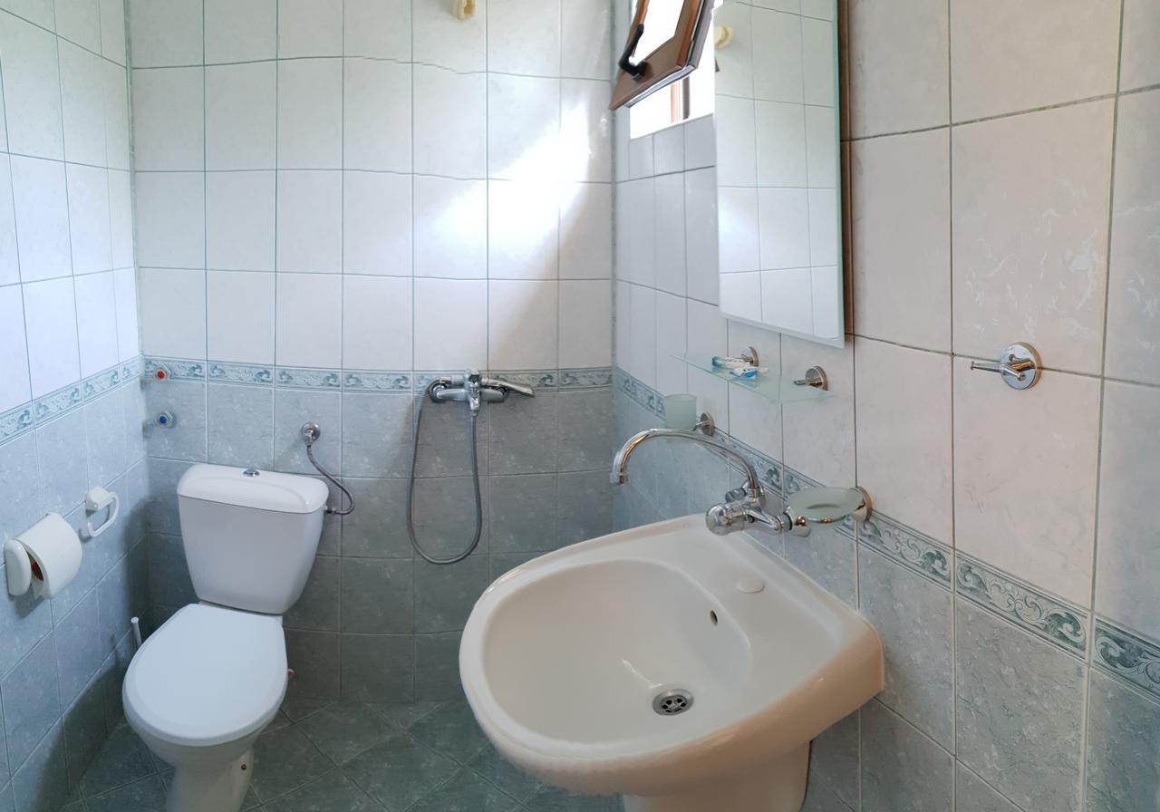 Hotel Strinava Приморско Экстерьер фото